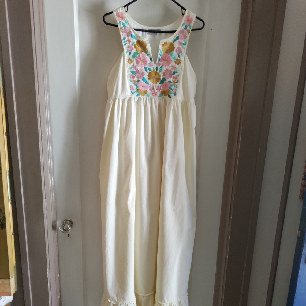 eShakii maxi dress
